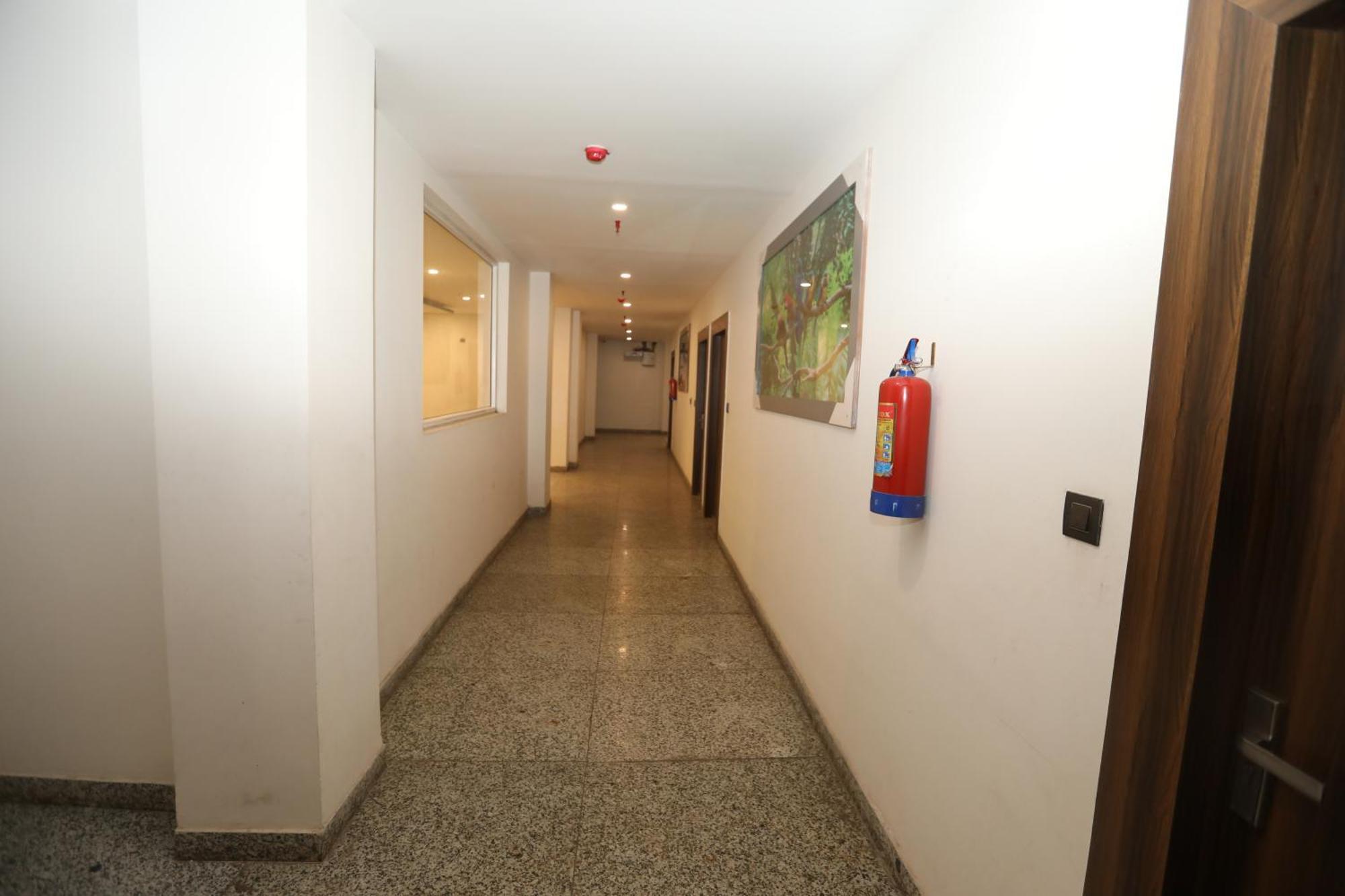 Hotel Noida Grand Sec 58 Eksteriør bilde