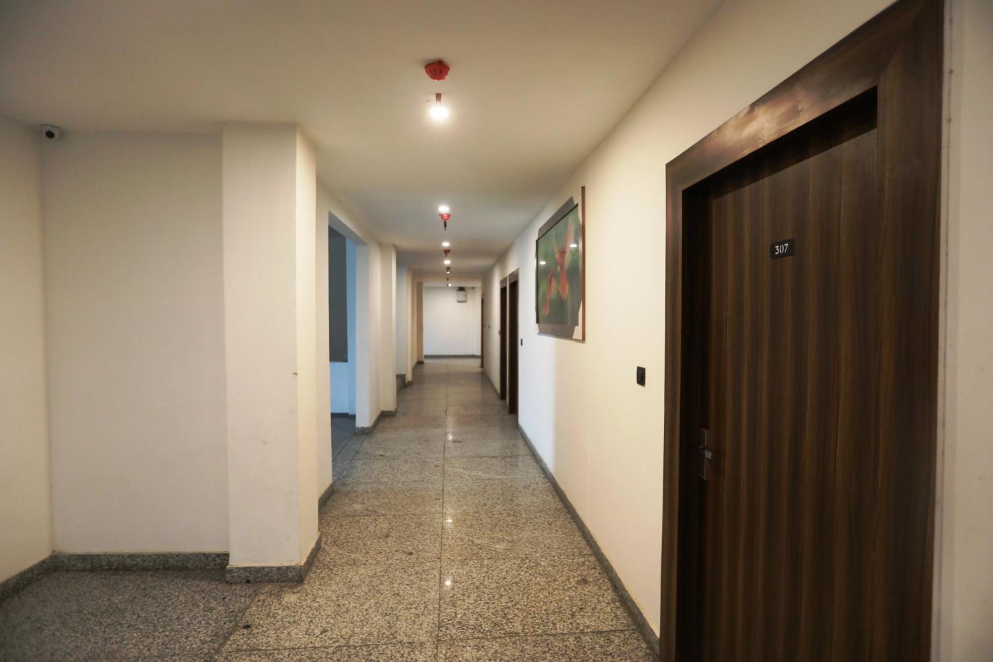 Hotel Noida Grand Sec 58 Eksteriør bilde