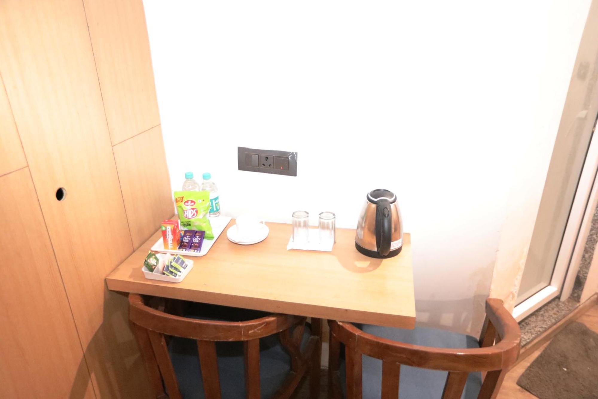 Hotel Noida Grand Sec 58 Eksteriør bilde